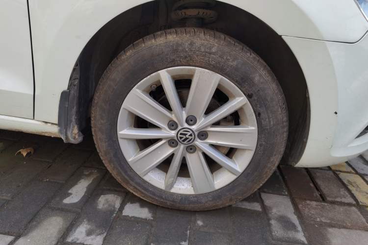 Used Volkswagen Jetta 2015 1.6L Manual Comfort Model