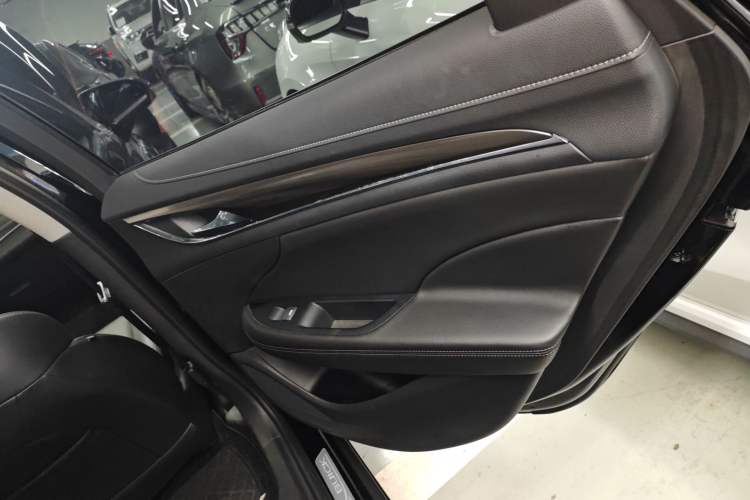 Used Buick LaCrosse 2022 552T Luxury Version