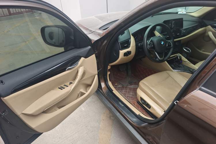 Used BMW X1 2010 sDrive18i Luxury Model