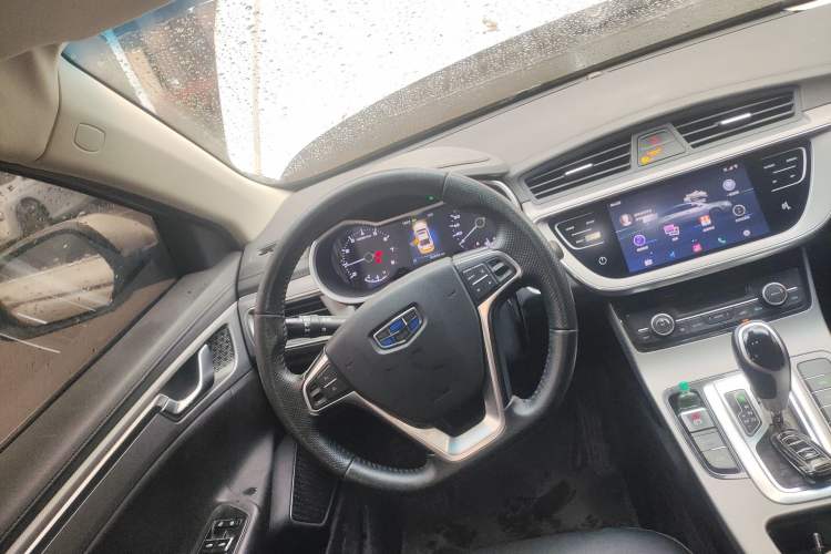 Used Geely Auto Emgrand GL 2018 1.8L DCT Elite Smart Connectivity Version Steering Wheel