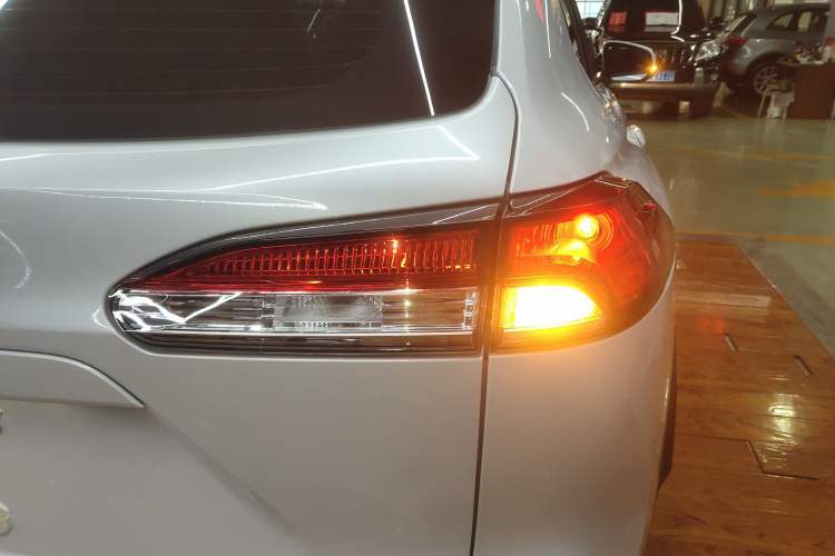 Used Toyota Corolla Cross 2023 2.0L Pioneer Edition Exterior 3