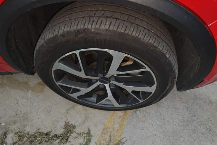 Used Lynk & Co 01 2017 2.0T Four-Wheel Drive Pro Edition Right Front Wheel Hub