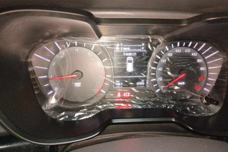 Used GAC Trumpchi GS4 2017 235T Manual Two-Wheel Drive Luxury Edition Instrument Cluster