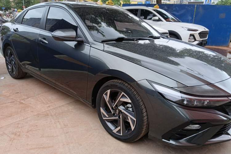 Used Hyundai Elantra 2023 1.5L CVT GLX Elite Edition