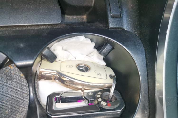 Used Mercedes-Benz C-Class 2018 C 200 L Sport Edition Vehicle Key