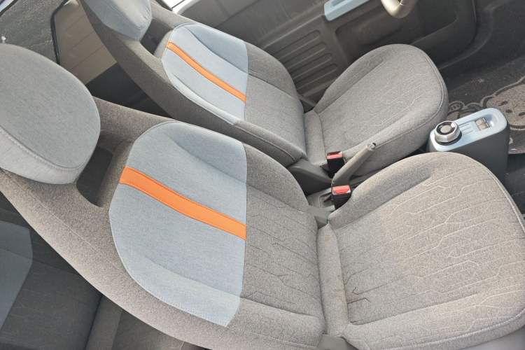 Used Geely Galaxy Panda 2023 Panda Mini 200km Endurance Bear Right Front Seat