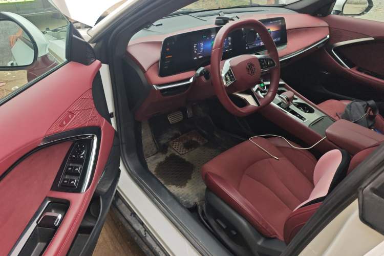 Used MG 7 2023 2.0T Automatic Hunter Luxury Edition