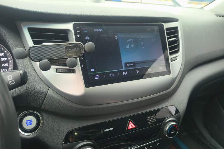 Used Hyundai Tucson 2015 1.6T Dual-Clutch Two-Wheel-Drive Smart Model