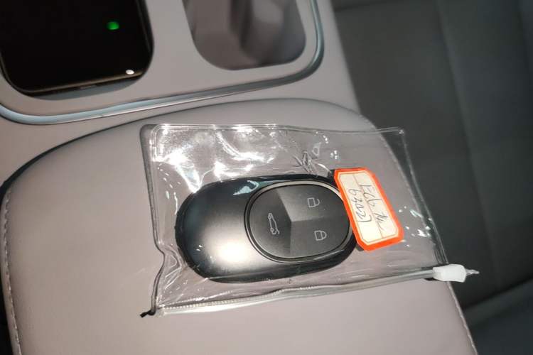 Used Nio EC6 2023 75 kWh
