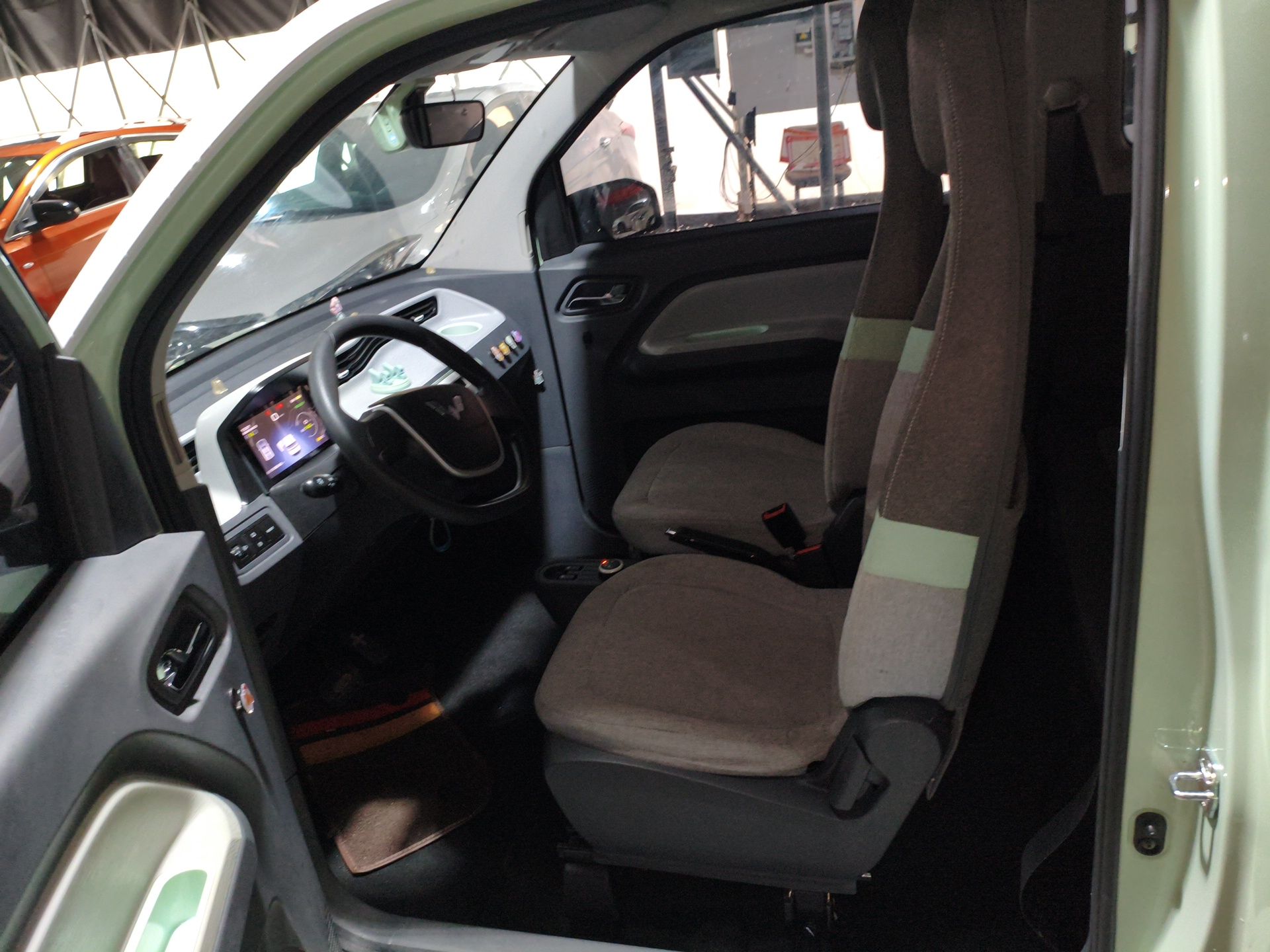 Interior delantero