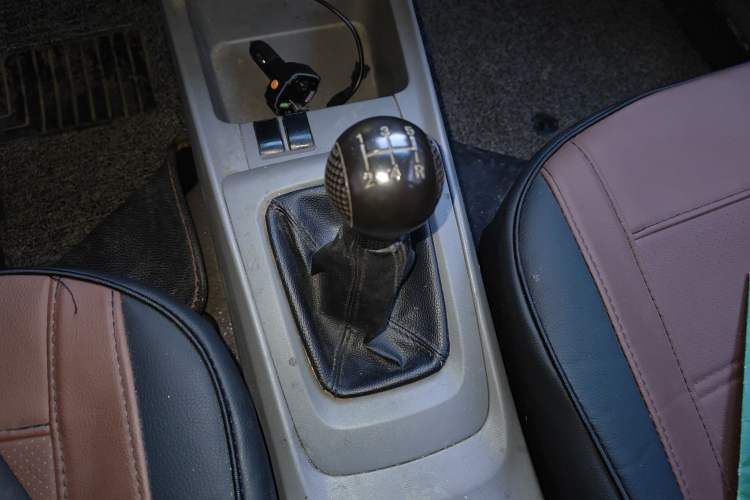 Used Chevrolet Sail 2010 Hatchback 1.2L Manual Warm Edition