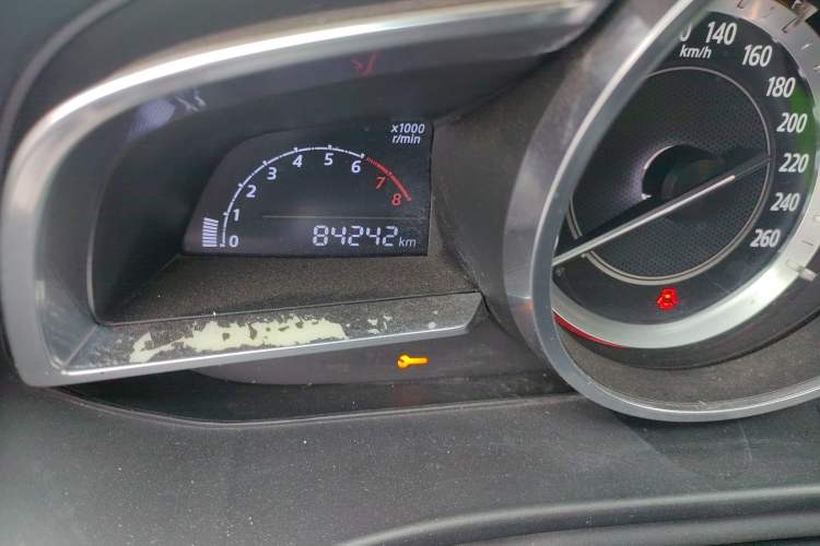 Used Mazda Mazda 3 Axela 2016 Sedan 1.5L Manual Luxury Model