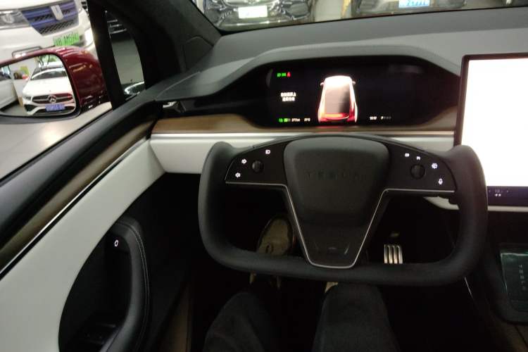 Used Tesla Model X 2023 Dual-Motor All-Wheel-Drive Version