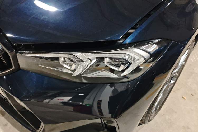 Used BMW 3 Series 2025 330Li M Sport Shadowline Package Left Front Headlight