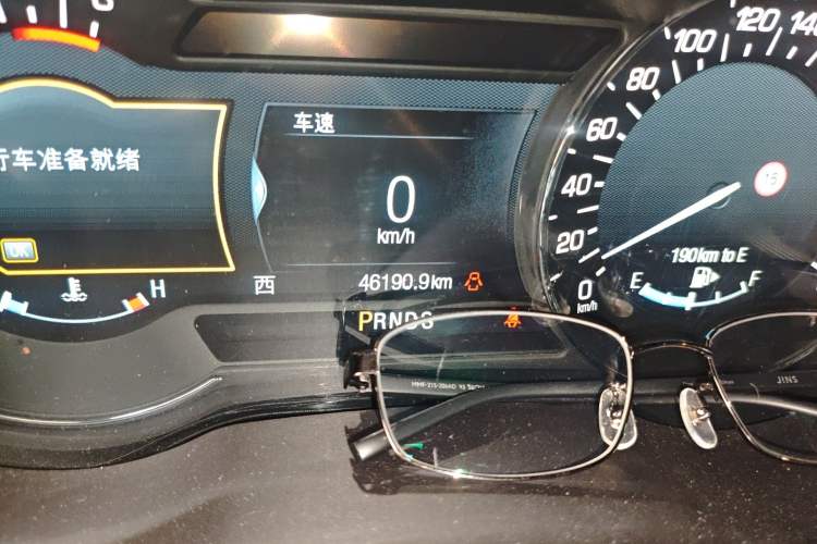 Used Lincoln MKC 2017 2.0T Two-Wheel-Drive Luxury Edition