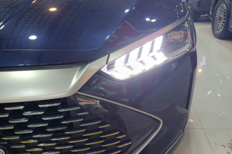 Used BYD Qin PLUS 2023 Champion Edition DM-i 55KM Leading Model
