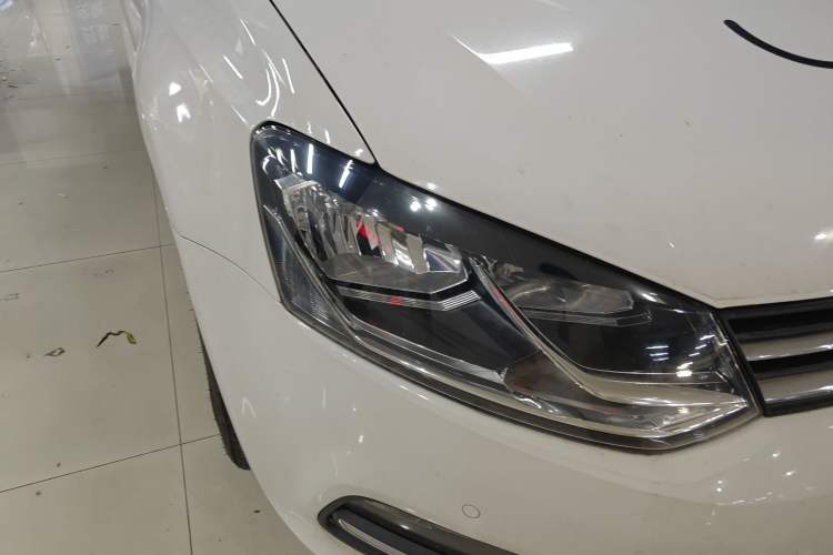 Used Volkswagen Polo 2016 1.6L Automatic Luxury Model
