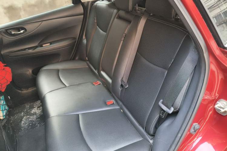 Used Nissan Tiida 2021 1.6L CVT Smart Drive Edition
