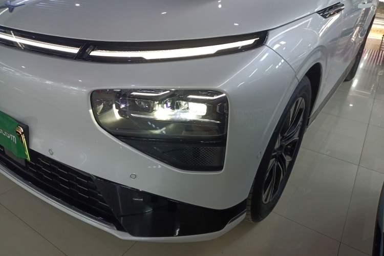 Used XPeng G9 2025 625 Long-Range Max Left Front Headlight