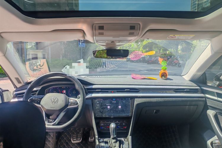 Used Volkswagen FAW-Volkswagen CC 2023 380TSI Striking Edition Headliner