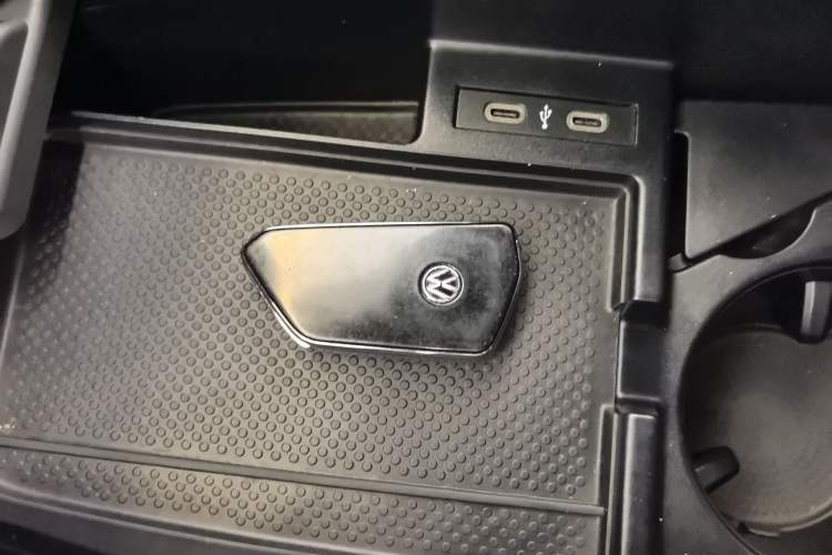 Used Volkswagen ID.4 X 2022 Pure Long-Range Version Vehicle Key