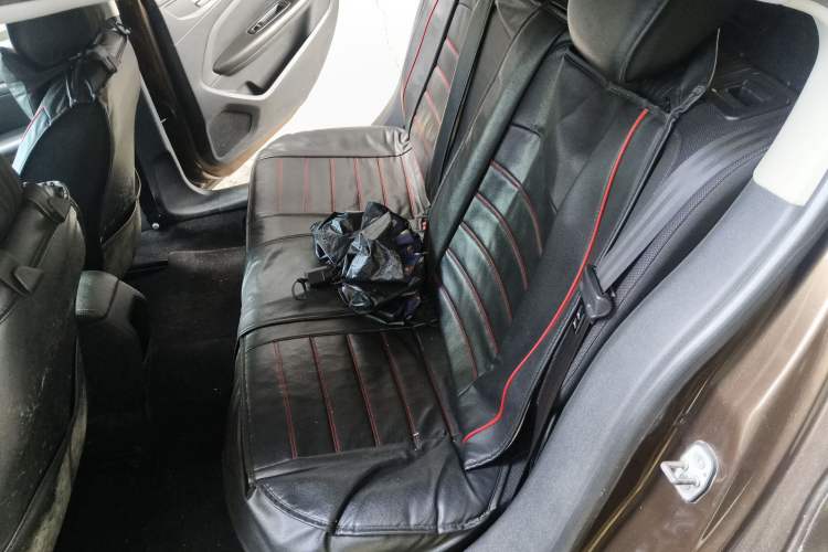 Used Peugeot 408 2014 1.8L Automatic Leading Edition
