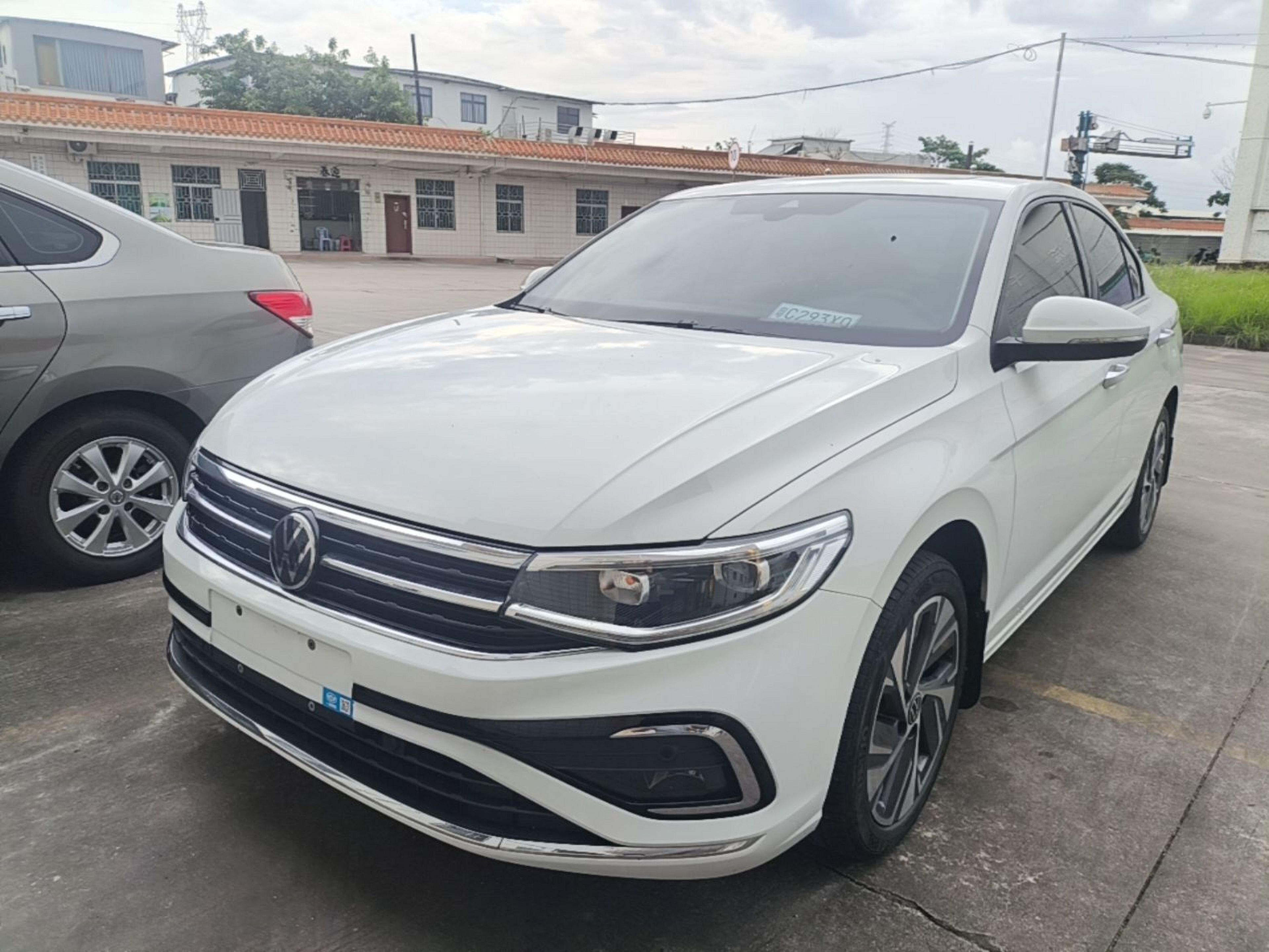 Parte inferior delantera