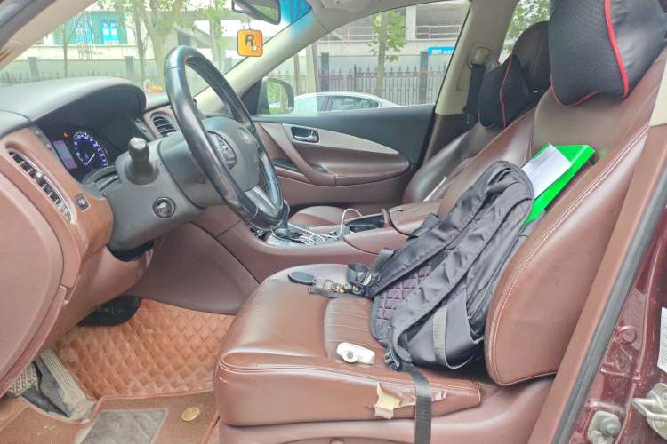 Used Infiniti QX50 2015 2.5L Enjoyment Edition
