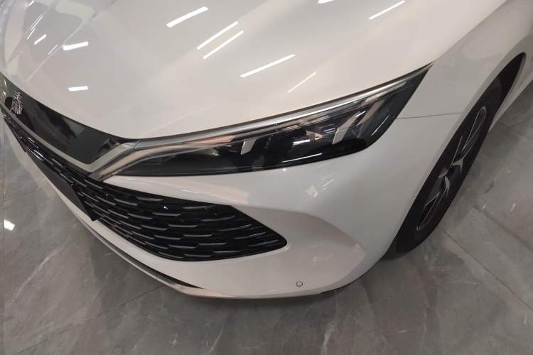 Used BYD Qin L 2024 DM-i 120KM Leading Model
