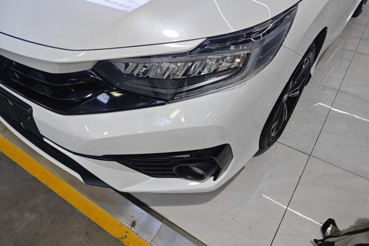 Used Honda Envix 2022 180TURBO CVT Comfort Version
