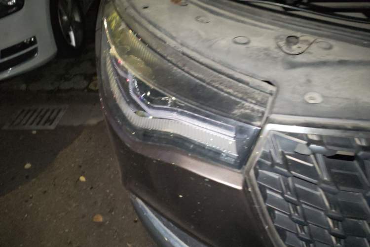 Used Zotye T700 2017 1.8T Dual-Clutch Prestige Model
