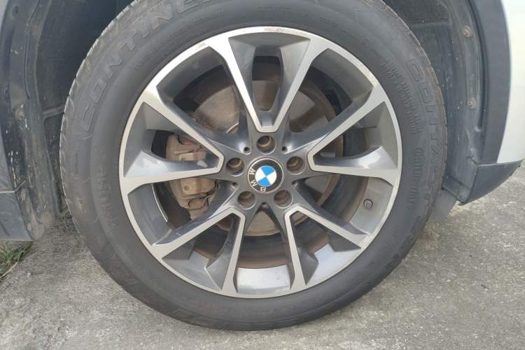 Used BMW X5 
