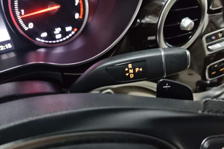 Used Mercedes-Benz V-Class 2016 V 260 Prestige Edition