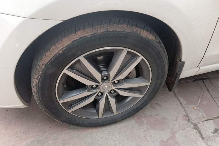 Used CHANGAN Eado 2015 1.6L Manual Luxury Model China V Standard
