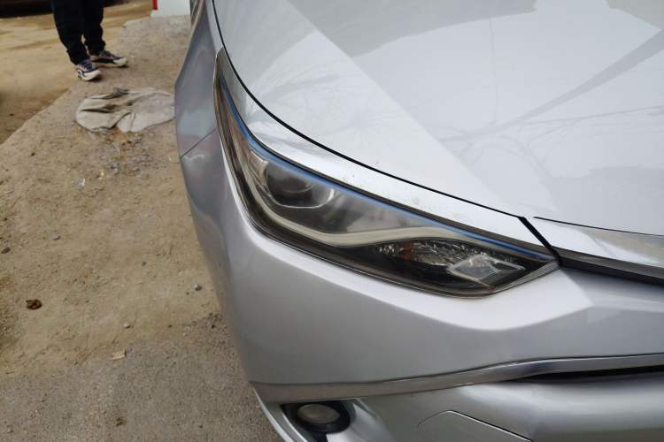 Used Toyota Levin 2017 Revised Dual-Engine 1.8H GS E-CVT Elite Sunroof Version China V Standard