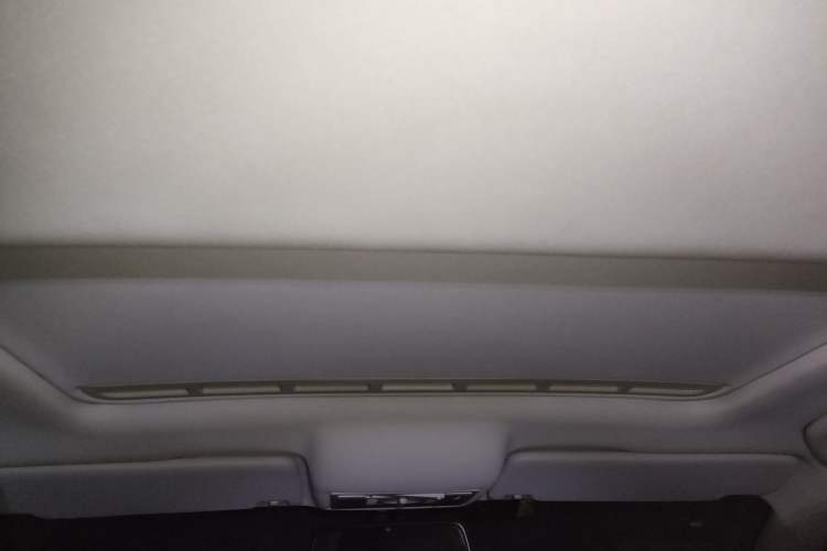 Used Volkswagen Santana 2013 1.4L Manual Comfort Edition