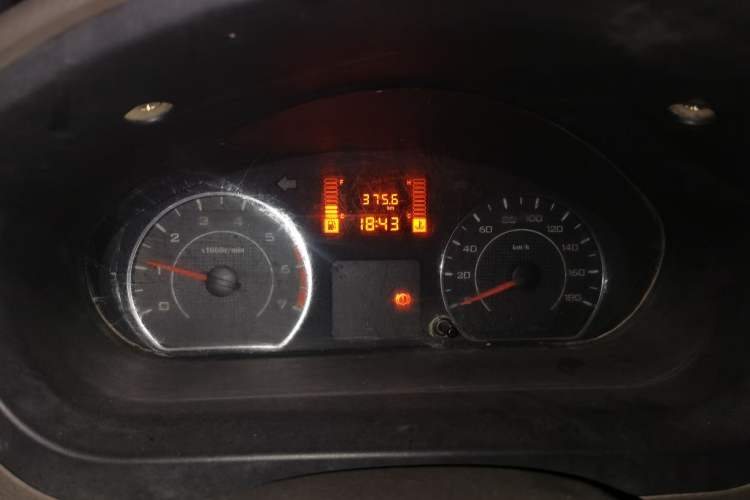 Used Wuling Rongguang V 2016 1.2L Practical Version Instrument Cluster