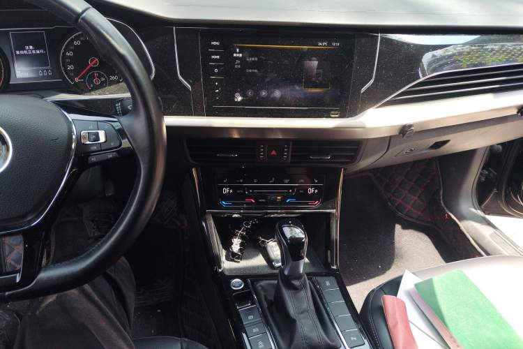 Used Volkswagen Passat 2020 Revised Version 280TSI Elite Edition China VI Standard