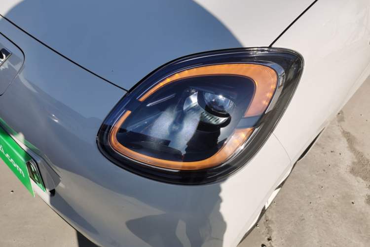 Used Wuling Hongguang MINIEV 2025 Four-Door Version Advanced Edition
