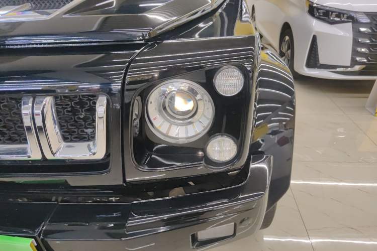 Used BAIC Off-Road BJ80 2019 2.3T Automatic Shengshi Huazhang Edition China VI Emission Standard