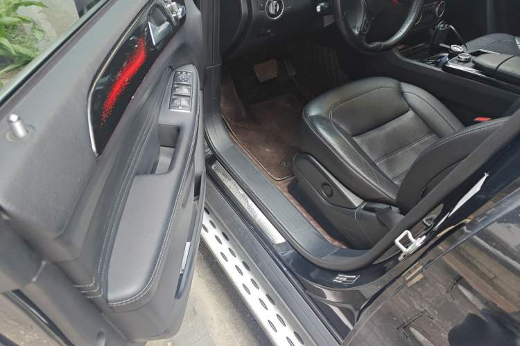 Used Mercedes-Benz GLE Coupe 2015 GLE 320 4MATIC Coupe SUV
