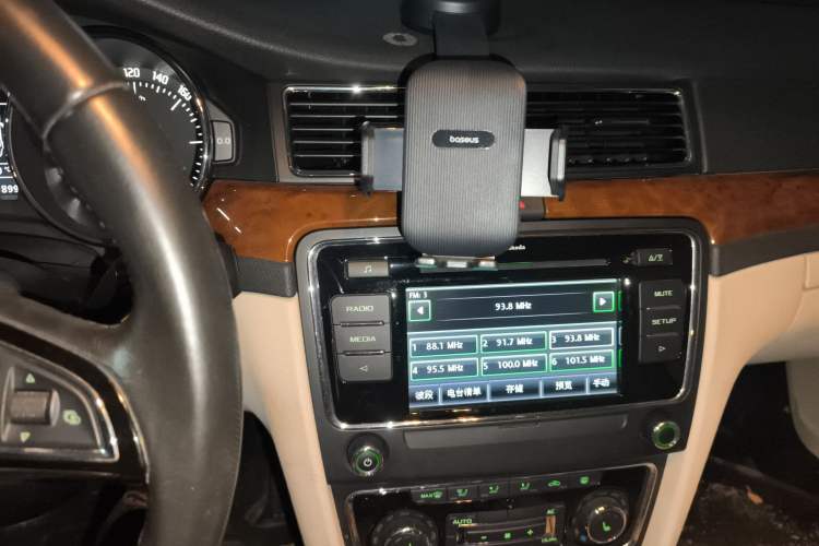 Used Skoda Superb 2013 1.8TSI Automatic Yashi Edition