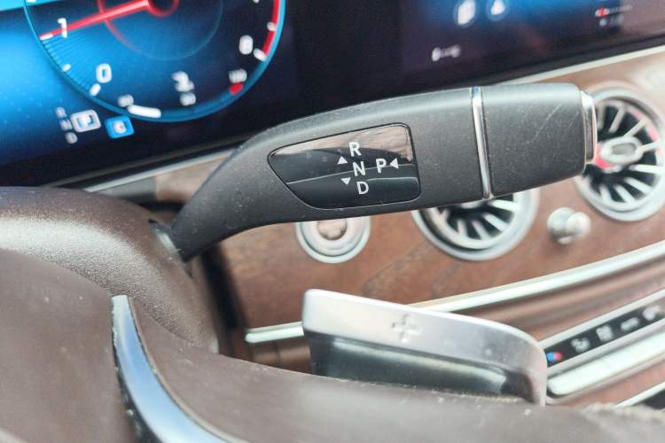 Used Mercedes-Benz E-Class 2023 Updated E 300 L Luxury Edition