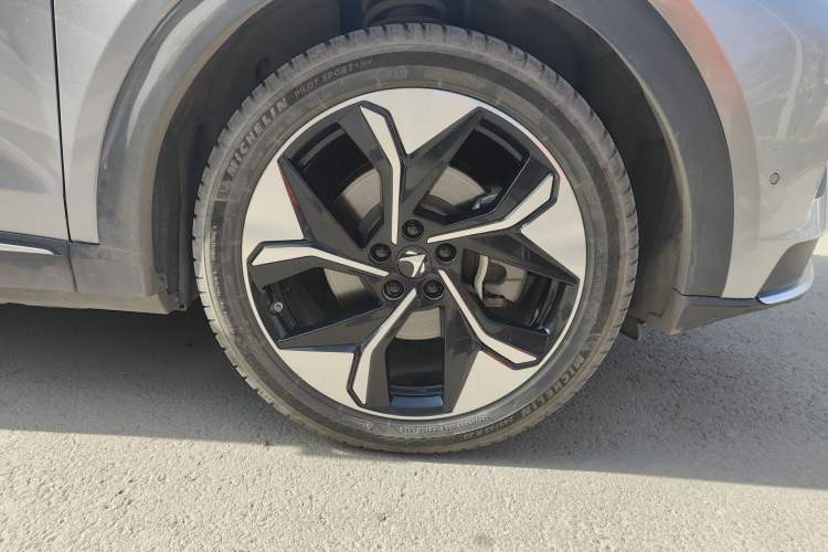 Used ARCFOX Alpha T 2022 653S+ 160kW
