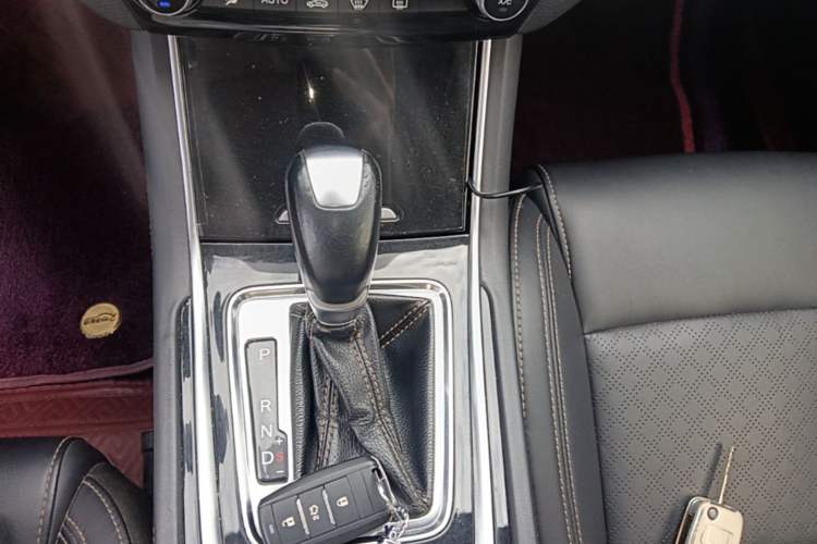 Used CHANGAN Eado 2019 High-Energy Edition 1.6L GDI Automatic Pioneer Model China VI Standard
