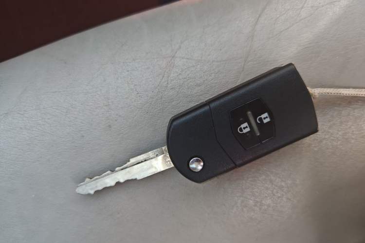 Used Bestune B70 2011 2.0L Automatic Fashion Version