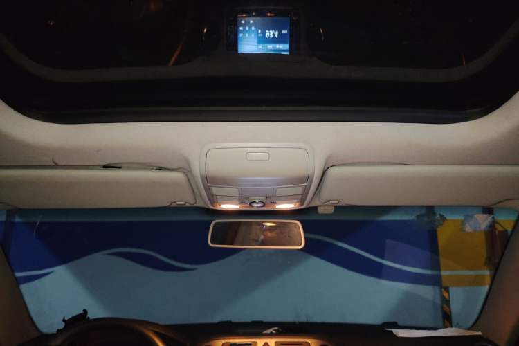 Used Volkswagen Tiguan 2012 1.8TSI Automatic All-Wheel Drive Elite Edition Headliner