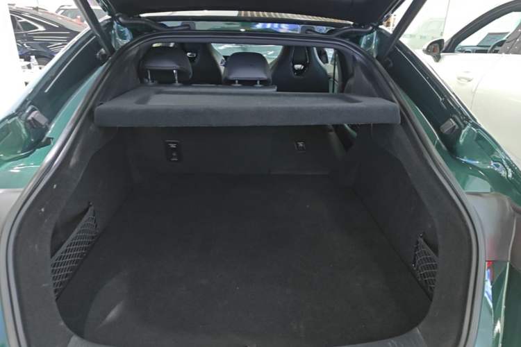 Used MG 7 2025 2.0T 405 AT Luxury Edition