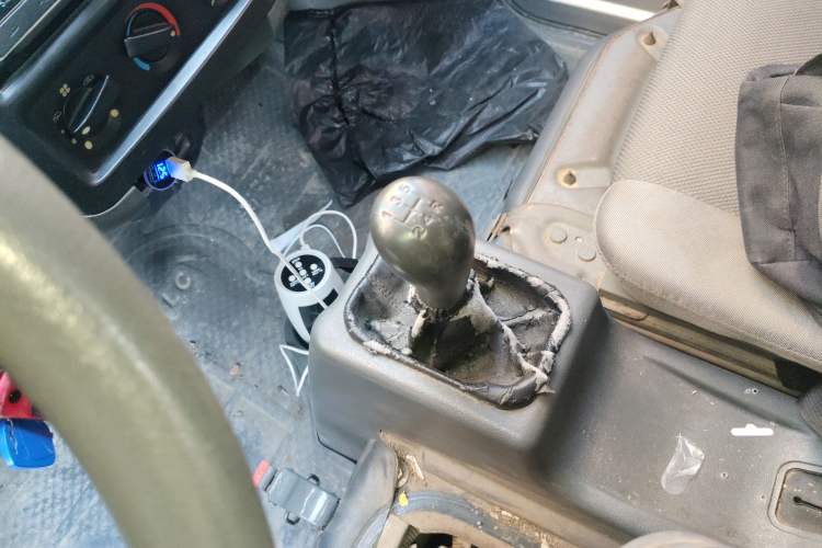 Used Wuling Zhiguang 2010 1.0L New Version Practical Edition with Short Body