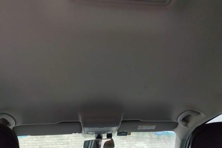 Used Volkswagen Tiguan L 2017 330TSI Automatic Two-Wheel Drive Luxury Edition Headliner